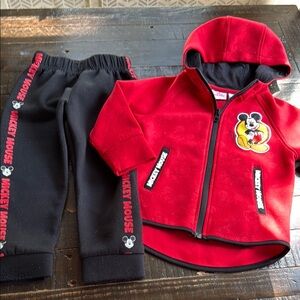 🧡2T VTG Disney Junior, Mickey blouse, Red and Black Hoodie and sweat Pants Set